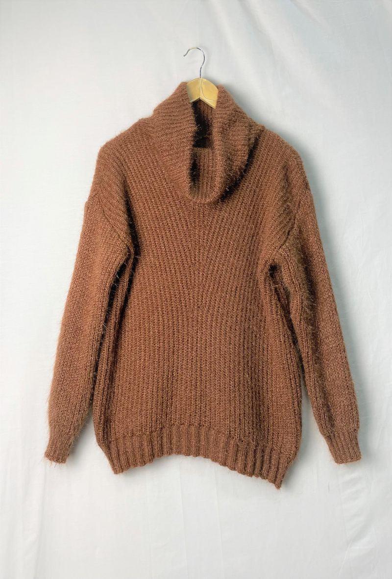 CS Turleneck Sweater Brown